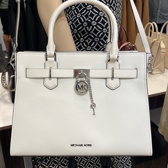 MICHAEL KORS HAMILTON MEDIUM SATCHEL
COLOR: OPTIC WHITE
NWT - Picture 5 of 16